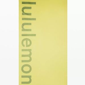 The Towel Wordmark Lemon Vibe / Vista Green